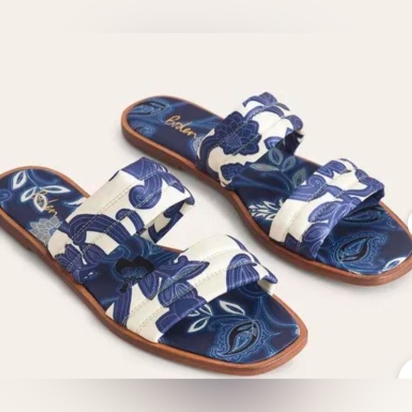 Boden Printed Satin Slide Sandals Blue White 37 US 6 NEW No box display. 1281 - Picture 1 of 5